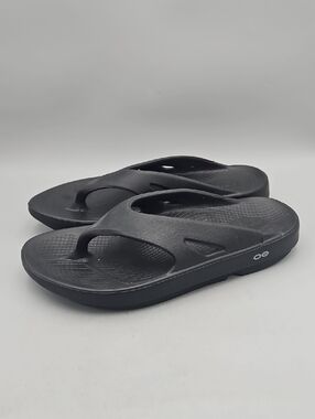 OOFOS Black Oolala Comfort Recovery Thong Flip Flops Men 11